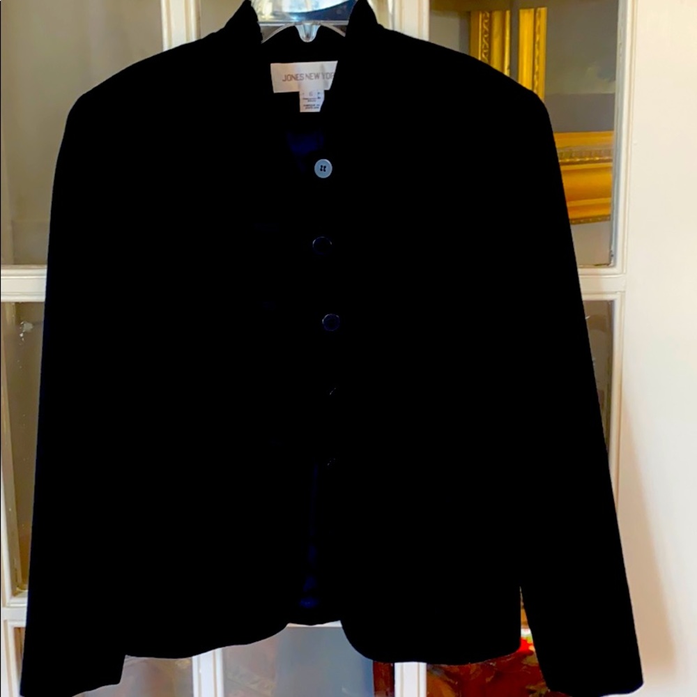 Jones New York black blazer